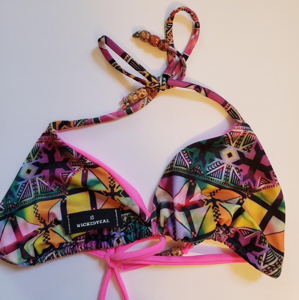 NWT Tribal print Bikini top sizes small and xsmall